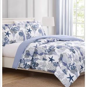Sea Life Navy 3-Pc.Reversible Full/Queen Comforter